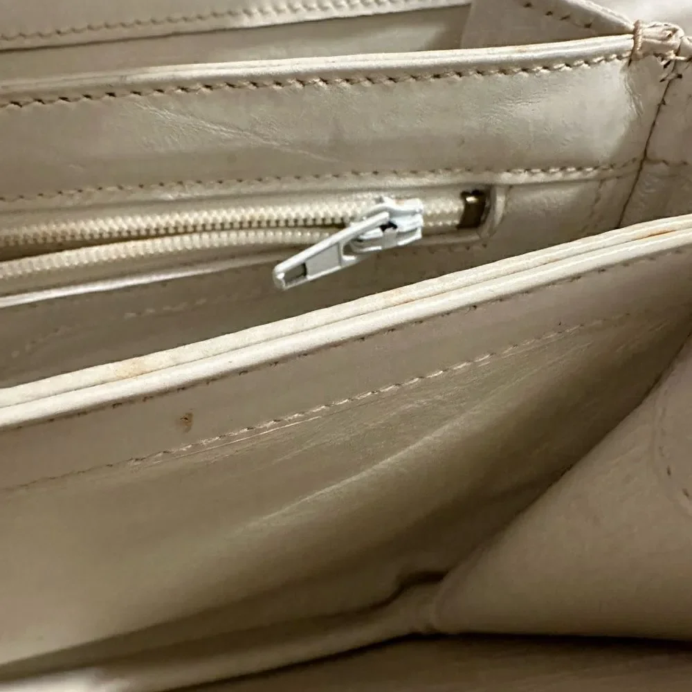 Gucci lizard embossed leather top handle tote